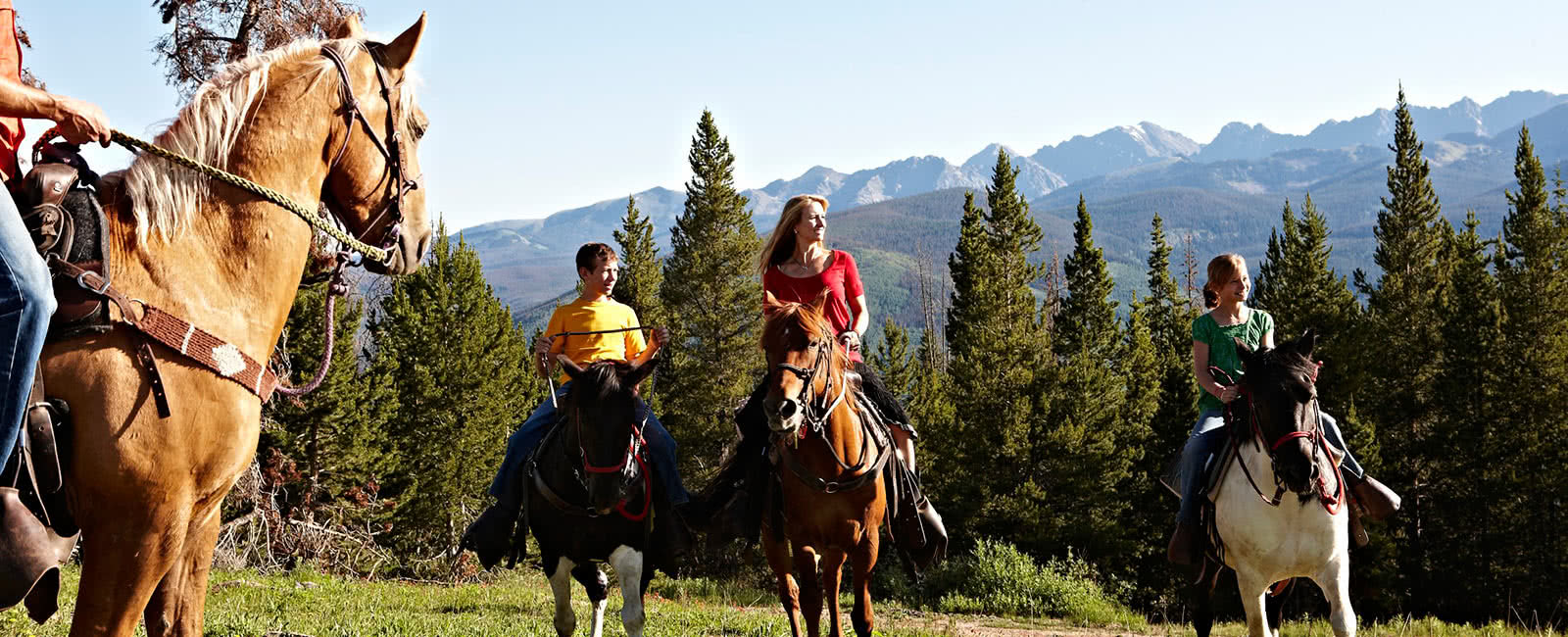 Enjoy horseback riding on a Colorado vacation with Hilton Grand Vacations